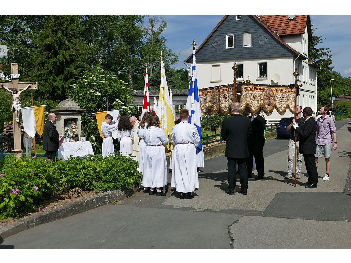 Bittprozession am Pfingstmontag (Foto: Karl-Franz Thiede)